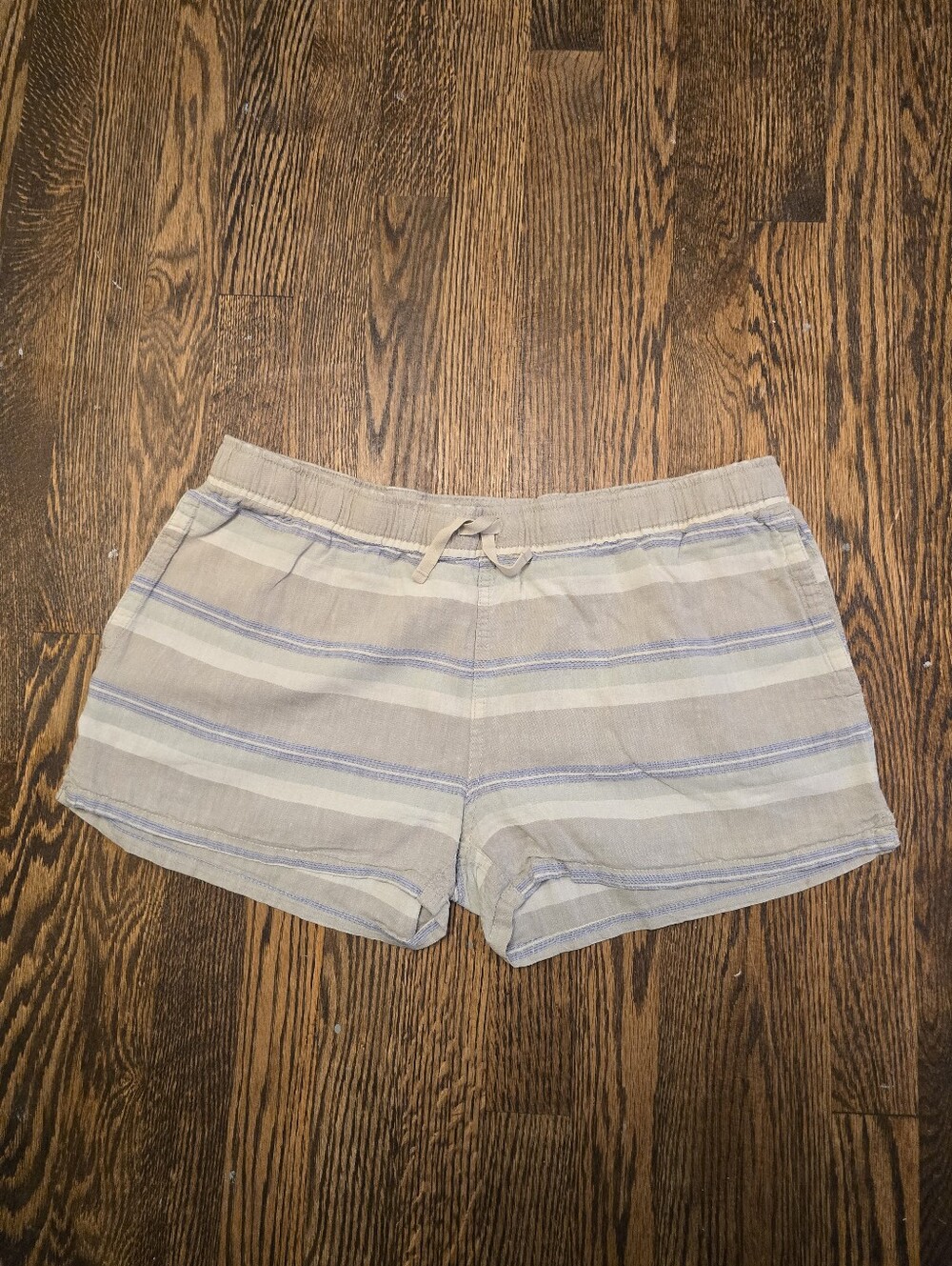 Patagonia Hemp & Organic Cotton Stripe Shorts – Women's Medium